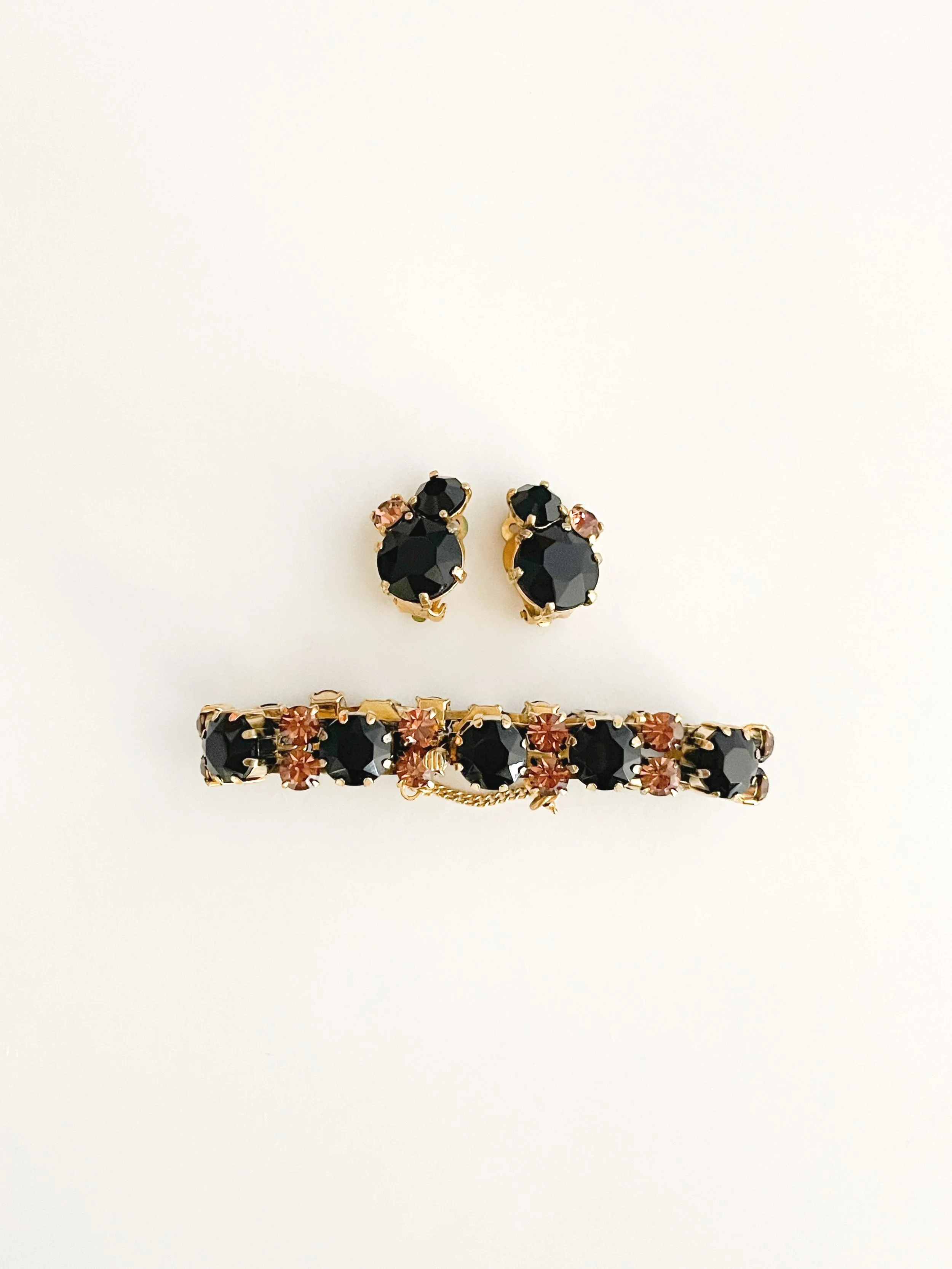 ✨極美品✨♡ Dior ♡ Vintage Heart pierce Christian Dior Earrings Heart Motif Rhinestone Gold GZl10q57